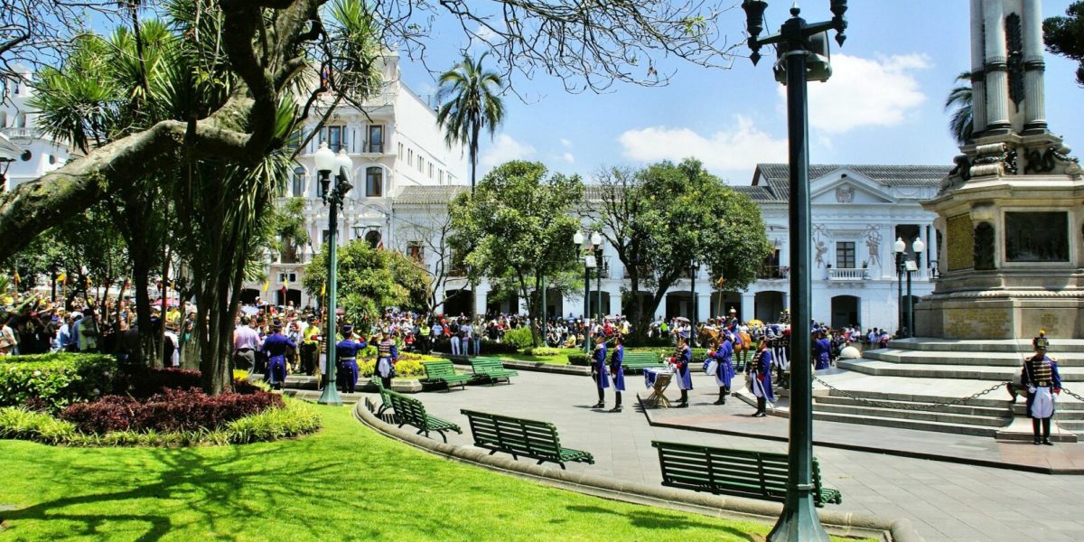 quito-784390_1920